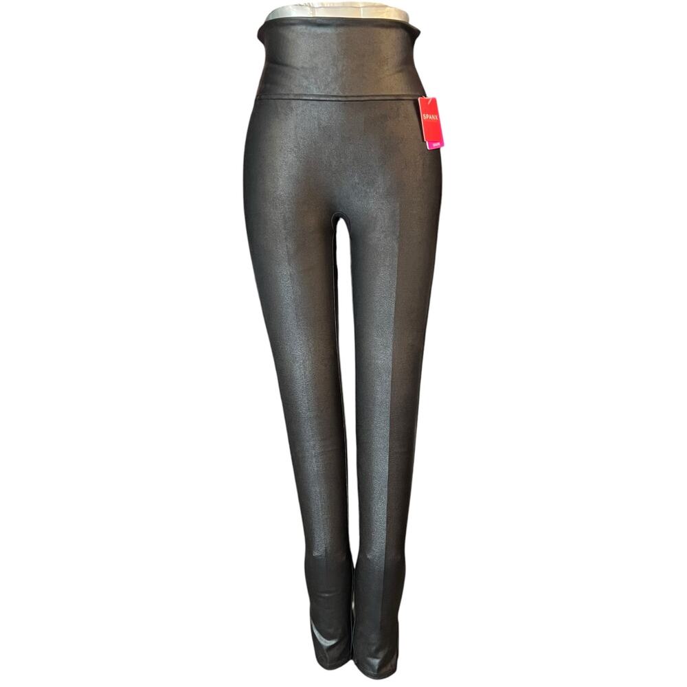 NWT Spanx Faux Leather Cropped Leggings Black M 27” Inseam Shaping Waistband